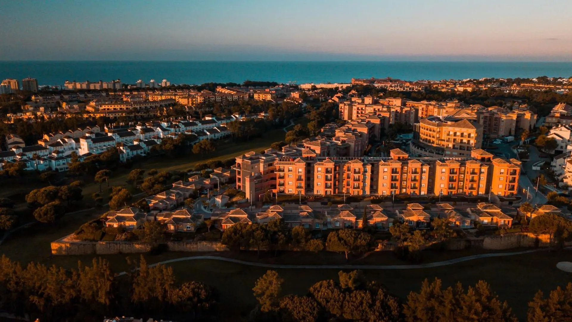 Ama Residences Andalucia Islantilla 0*,